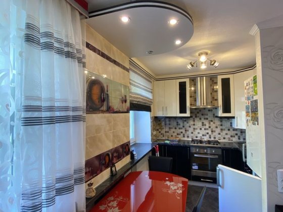 Здається двокімнатна квартира Житній ринок, автономне опалення. Житомир