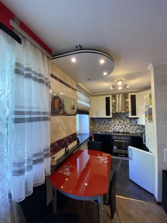 Здається двокімнатна квартира Житній ринок, автономне опалення. - фото 1