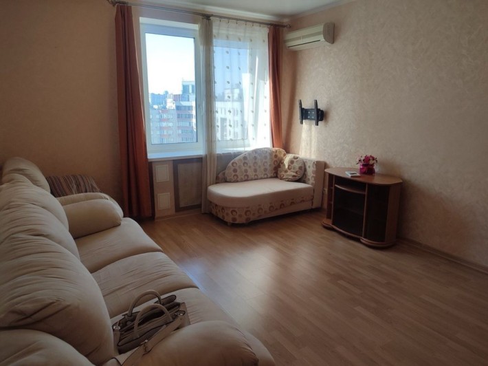 Оренда однокімнатноі Деміівка,Голосііво - фото 1