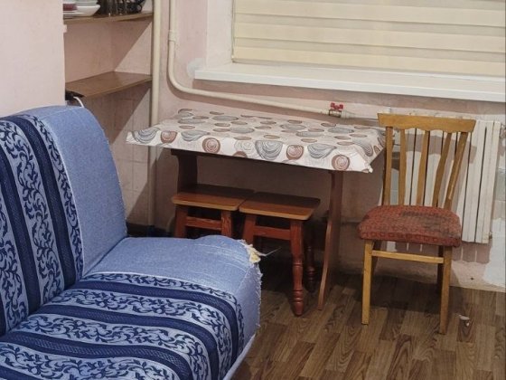 Срочно!Сдам 1но комнатную квартиру на  12-Квартал р-н Тери Днепр