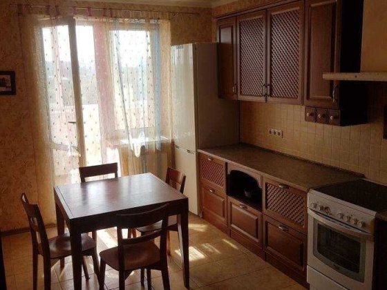 Сдам 2к уютную квартиру  в  ЖК Созидатель, Кедрина 53А Днепр