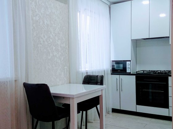 Квартира 1к Центр Від власника Все нове, після капремонту.Без комісії! Кропивницкий