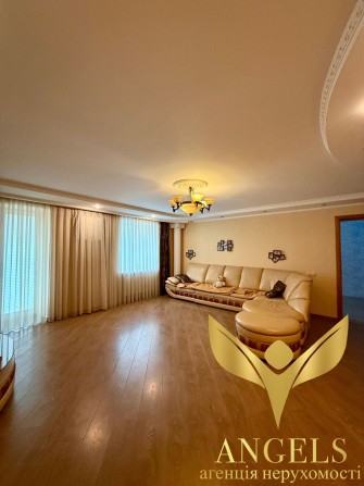 Оренда укомплектованої трикімнатної квартири 3/5пов АГО Новомиколаївка - фото 1