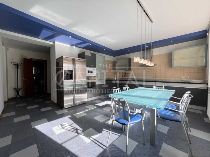 4-к., 170 м2 квартира на Оболонській набережній: підземний паркінг - фото 1