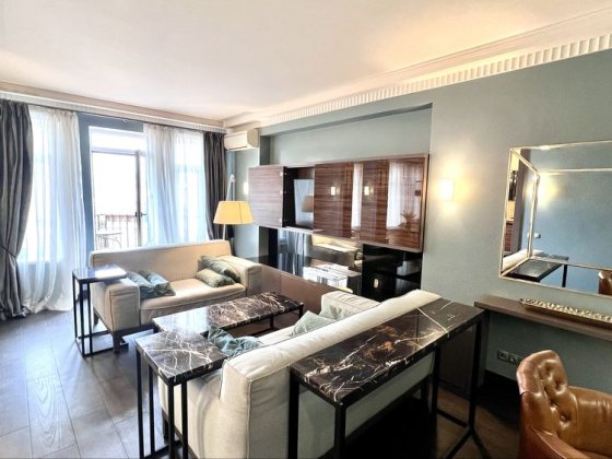 БЕЗ % Оренда 3-к квартири 93 м2 вул. Паньківська 27/78