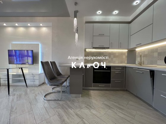 Здам 2к квартиру в ЖК White Tower, ЦЕНТР міста! Кропивницкий