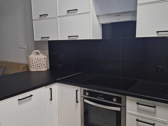 Здам 1 кімнатну квартиру студію вул. Залізнична Київ