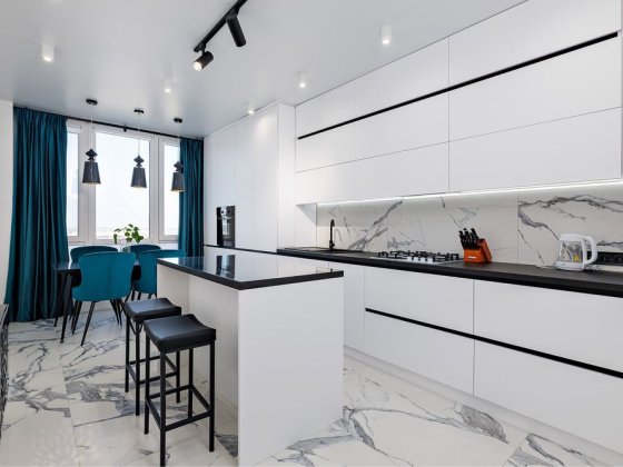 Оренда  2 км квартири в ЖК Семицвіт. Вул. Шевченка 60. Ближній центр!