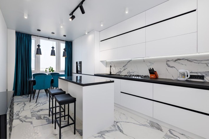 Оренда  2 км квартири в ЖК Семицвіт. Вул. Шевченка 60. Ближній центр! - фото 1