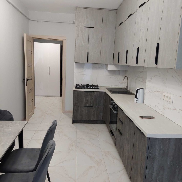 Оренда 1-но кім. квартири по вул. Малоголосківська (район Чорновола) - фото 1