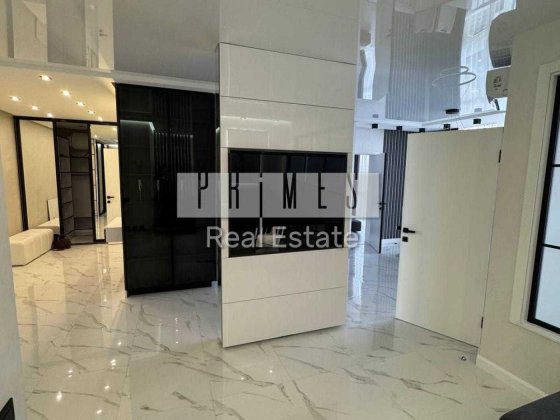 Аренда 3к квартиры 84м2, ЖК Французский квартал 2, Джона Маккейна, 3а