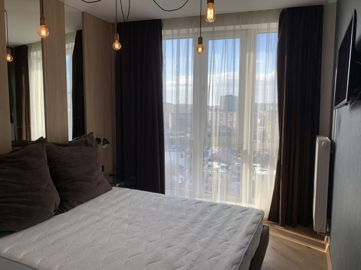 Оренда 1-но кімнатної квартири новобуд ЖК Парус вул.Липинського - фото 1