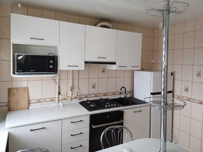 Оренда 3-кімн квартири з ізольованими кімнатами | вул. Миколайчука - фото 1