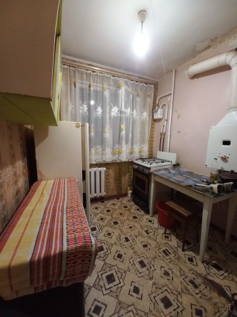 Здам довгостроково 1-кімнатну квартиру на Вокзальній - фото 1