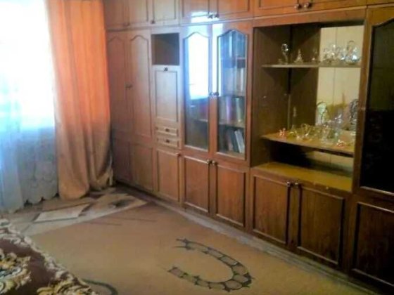 Здається 2-кімнатна квартира в центрі міста! Житомир