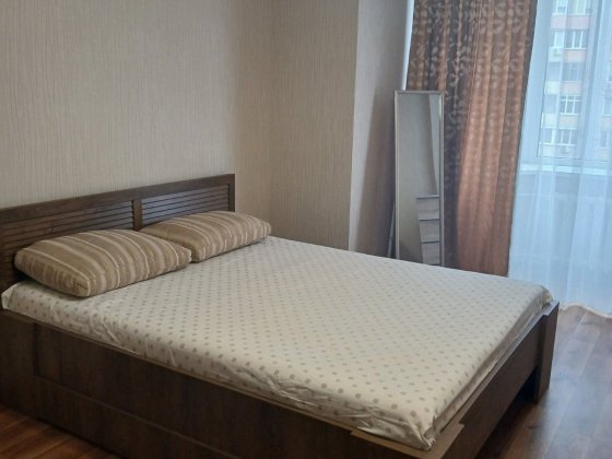 Анни Ахматової 35А