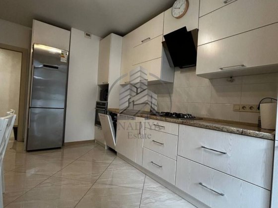 Оренда 3-кімнатної квартири з кабінетом на вул. Чорновола ЖК 'Авалон' Львів