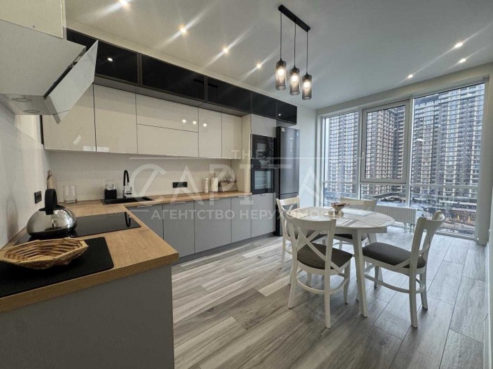 2к з панорамними вікнами | Smart Plaza Оболонь | 80м² - фото 1