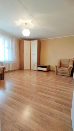 Аренда Однокомнатная Квартира Красный Камень, ул. Савкина. Свободна. - фото 1