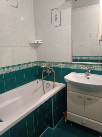 Сдам большую 1 комн кв. просп. Слобожанский - фото 1