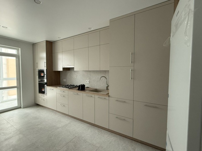 Оренда 1-но кімнатної квартири новобуд вул.Величковського - фото 1