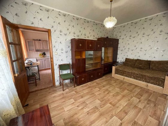 Сдается 2-комн.кв. с индивидуальным газовым отоплением ул. Орловская Дніпро