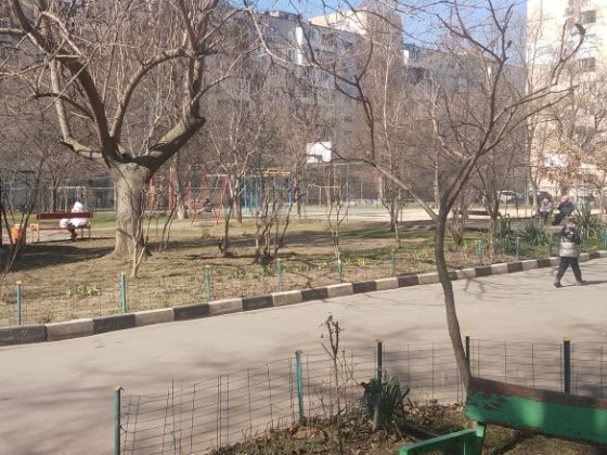 Сдам трехкомнатную квартиру на Королева Одеса