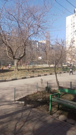 Сдам трехкомнатную квартиру на Королева - фото 1