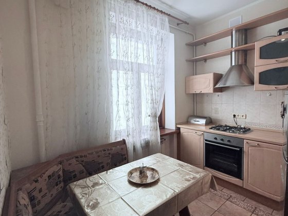 Сдам длит 2-х комн квартиру в центре ул  Преображенская/ Базарная,  па Одесса