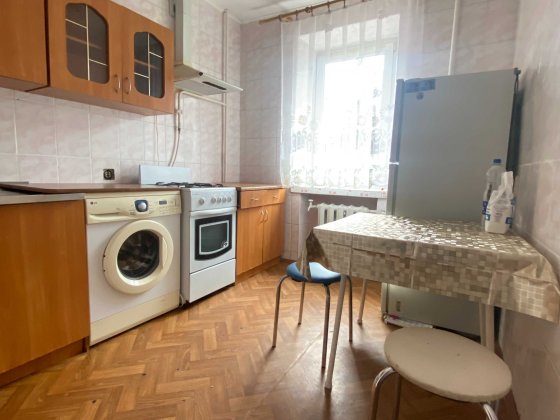 Охайна 2к квартира у ЦЕНТРІ Бл. Замостя! Цегляний будинок, поруч парк! Вінниця