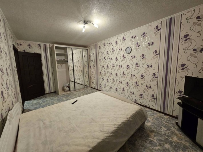 Здається чудова 3 кімната квартира на Ващука. - фото 1