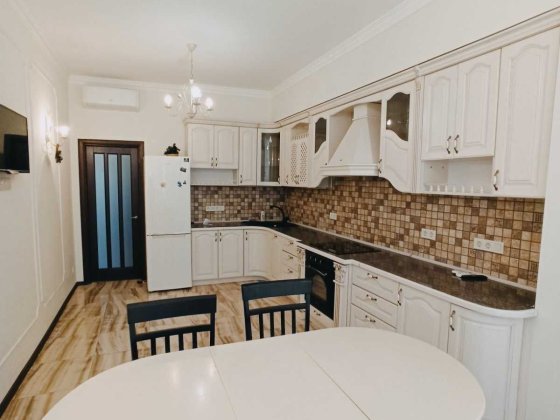 Сдается 2-ком. кв-ра, светлая и просторная в новом жк на Таирова Одеса