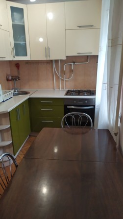 Сдаю 3 к/кв пр.Мира(пл.Победы) 4/5,студия,ремонт, мебель,техника 9000 - фото 1