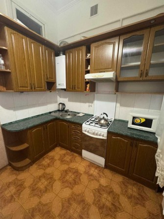 Вільна 2 кім.кв вул.Січових Стрільців (Університет Ів.Франка) - фото 1