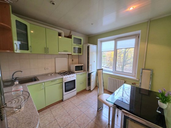 Сдам 2к на ж/м Тополь, Терра, Эпицентр Днепр