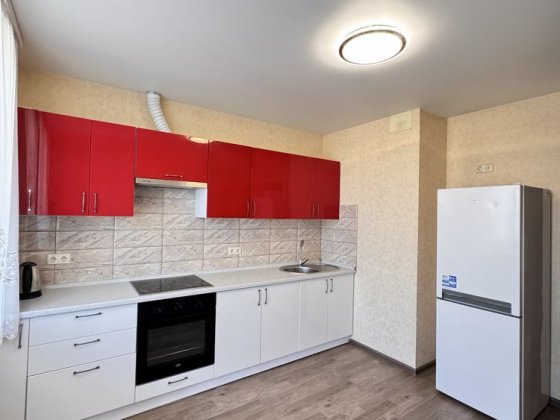 Генератор! Оренда 1.квартира вул Ревуцького 9