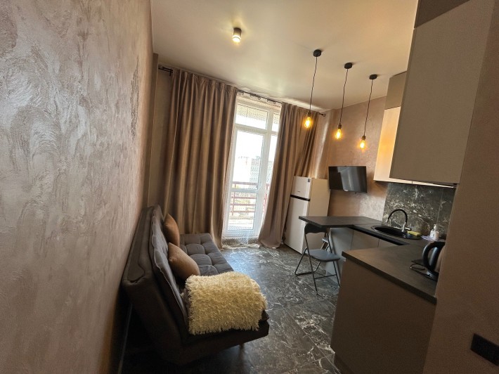 Стильная студия в ЖК « Golden City” - фото 1