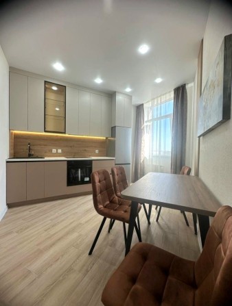 2комнатная квартира с новым  современным рем.ЖК Шестидесятая жемчужина - фото 1