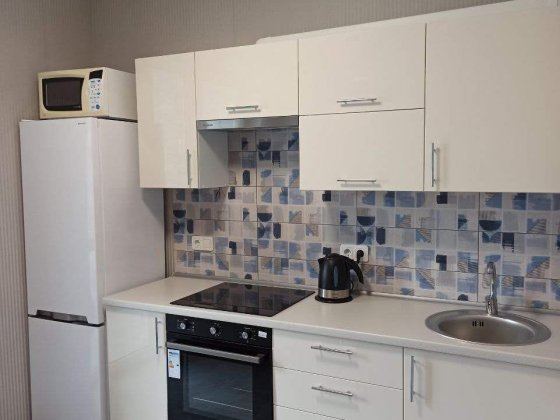 Здається в аренду однокімнатна квартира в ЖК Лебединий Ревуцького 40В Киев