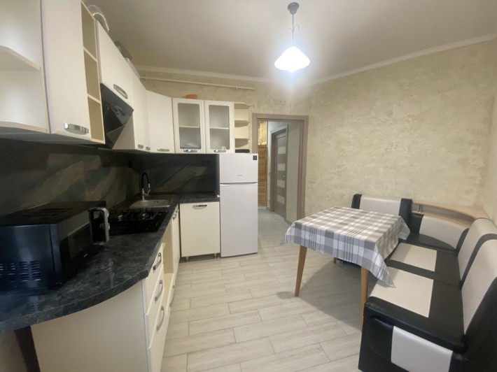 Оренда 1 кімнатна квартира вул. Котлярська, центр, ремонт. - фото 1