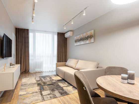 Видовая 2 ком квартира жк Славутич. Видова 2 кім квартира ЖК Славутич Київ