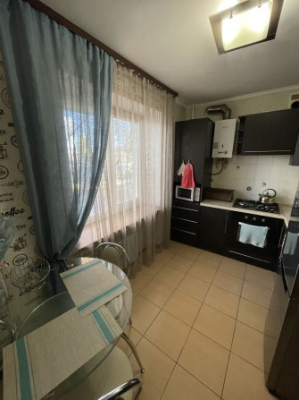 Аренда однокомнатной квартиры долгосрочно - фото 1