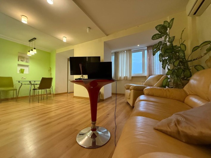 Сдам 1кв евро на Солнечном, вид на Днепр,  первая линия, левый берег - фото 1