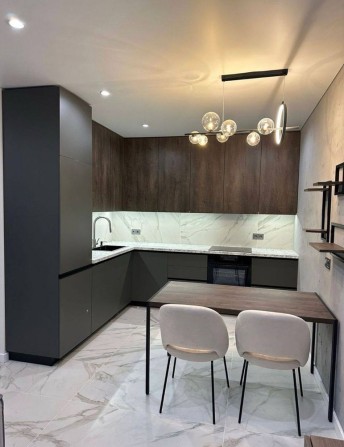 Сдам 1к квартиру Центр, Кирова - фото 1