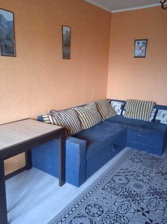 2 кімнатна біля Будинку Офіцерів в гарному стані - фото 1