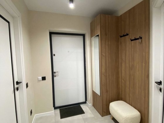 1 кімнатна квартира з новим ремонтом в районі Словʼянки.