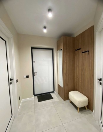 1 кімнатна квартира з новим ремонтом в районі Словʼянки. - фото 1