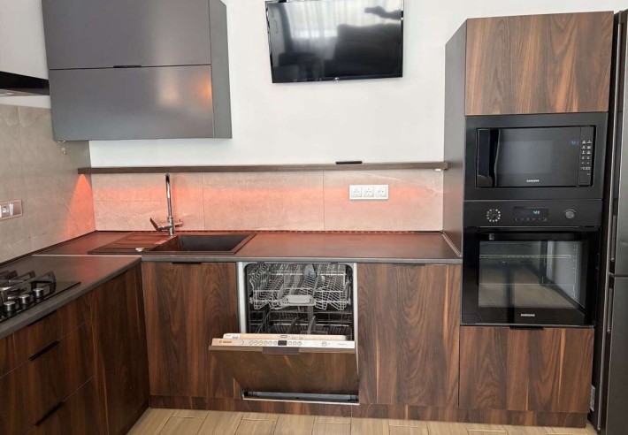 Здається Шикарна 2 кімната квартира Перша здача. - фото 1