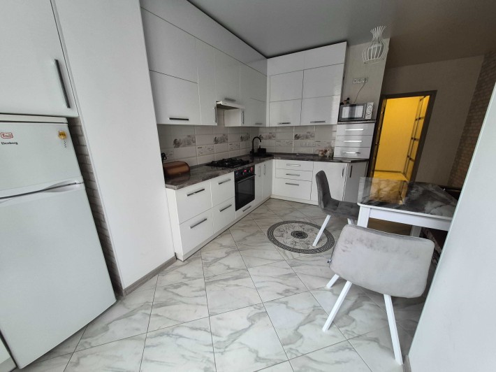 Оренда 1 кімнатної квартири на вулиці Пирогова - фото 1