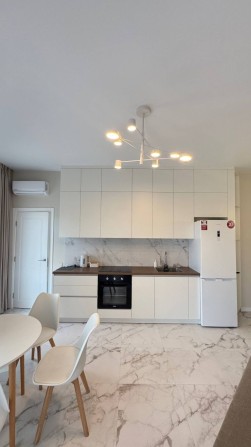 Сдам 1ую квартиру ЖК Авиньон, Дача Ковалевского.Паркинг.Море - фото 1